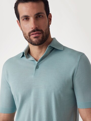 GUESS Sweater in Blue