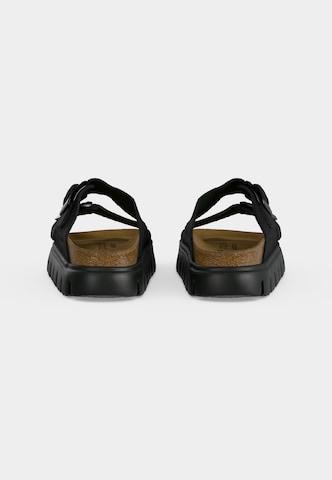 BIRKENSTOCK - Zapatos abiertos 'Arizona' en negro