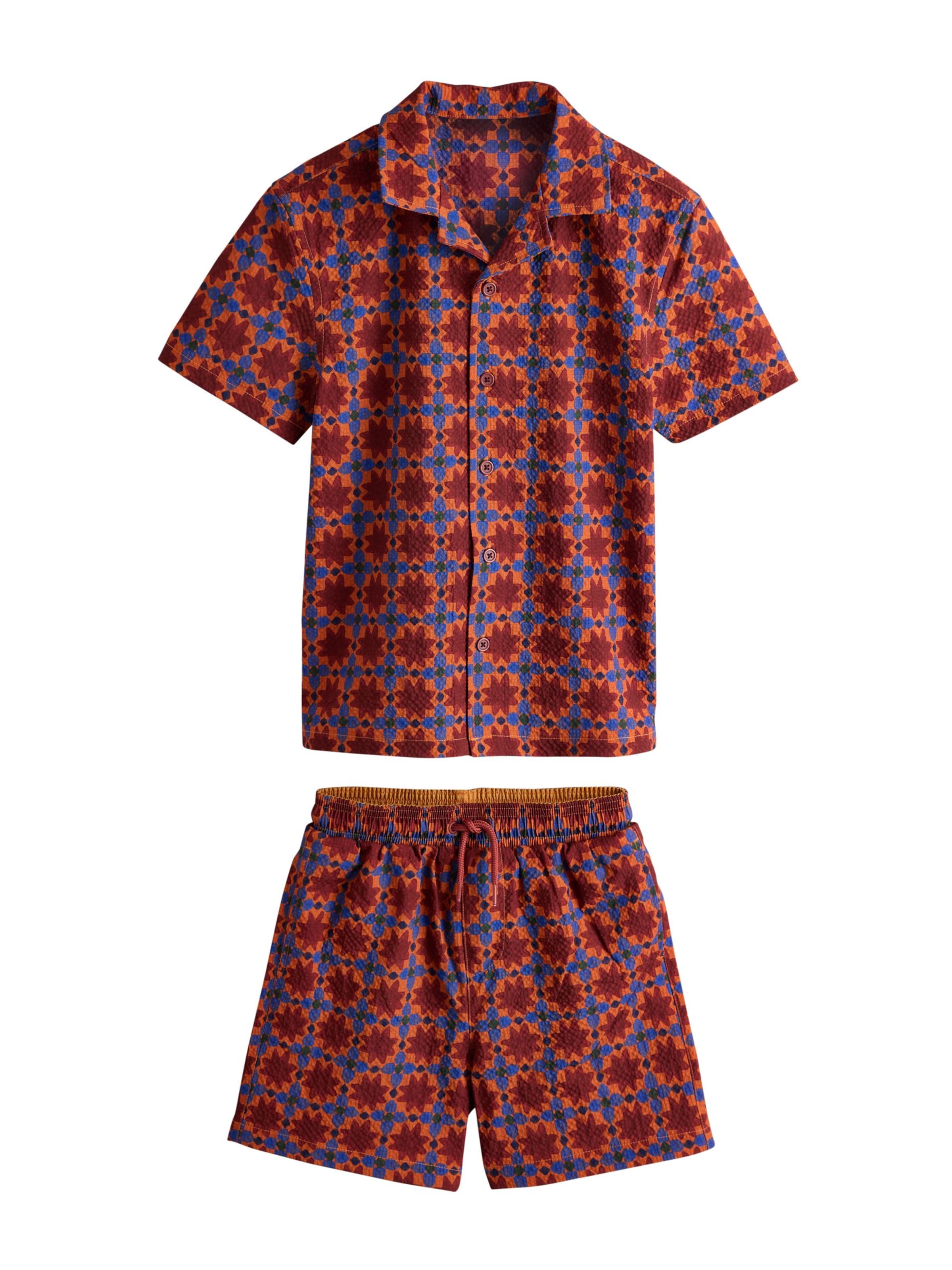 Next - Conjunto en rojo: frente