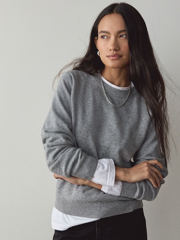 Next - Pullover em cinzento