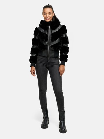 Tazzio Übergangsjacke 'F803' in Schwarz