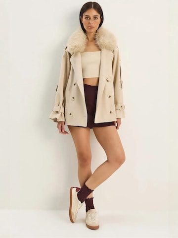 Bianco Lucci Tussenmantel in Beige