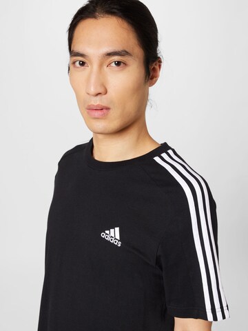 ADIDAS SPORTSWEAR Toiminnallinen paita 'Essentials' värissä musta