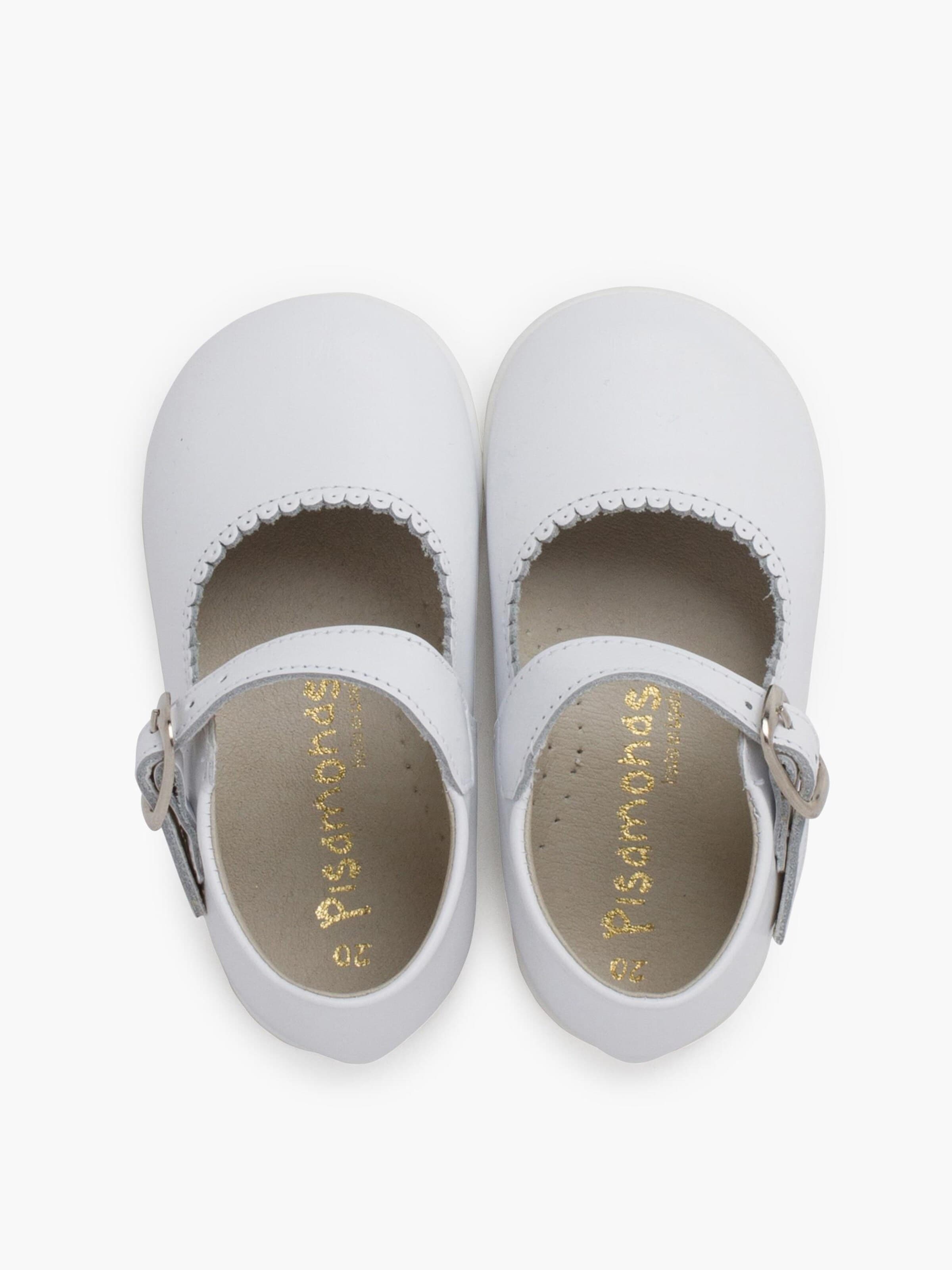 Pisamonas - Sapato baixo em branco