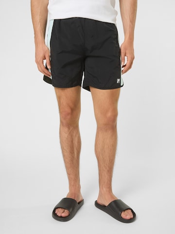 FILA Badeshorts 'MASSA relaxed blocked beach shorts'‌‌‌‌‌‌‌ in Schwarz: Vorderseite