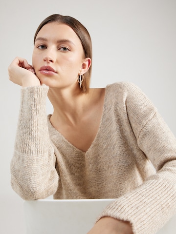 ZABAIONE Sweater 'Nora' in Beige