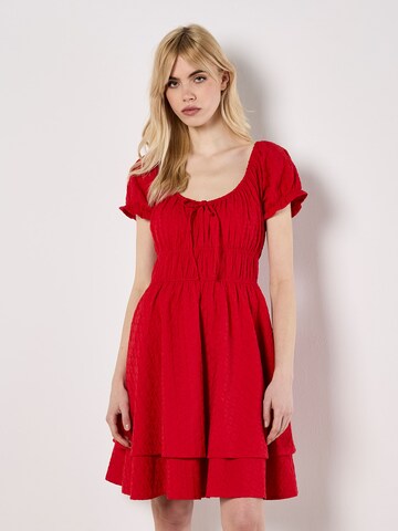 Apricot Dress ' ' in Red: front