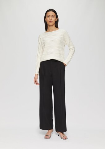 Wide Leg Pantalon à plis s.Oliver BLACK LABEL en noir