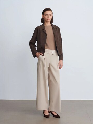 Dilvin Wide leg Pants in Beige