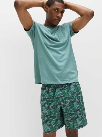 Pigiama corto di Marks & Spencer in verde