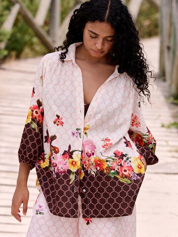 Chemisier B by Ted Baker en beige : devant