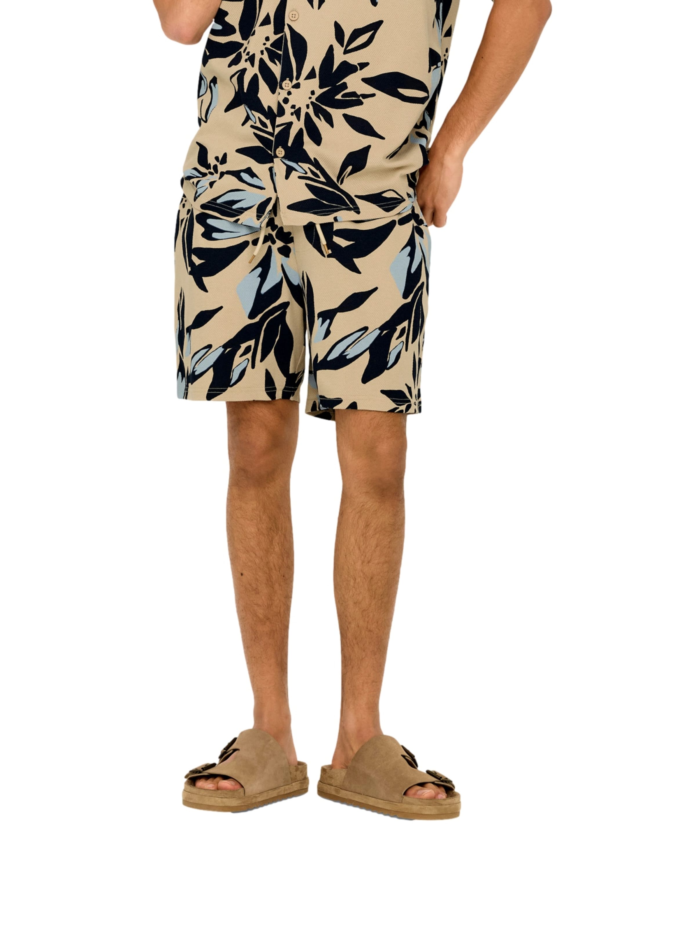 Only & Sons Regular Shorts 'Piero RLX' in Beige
