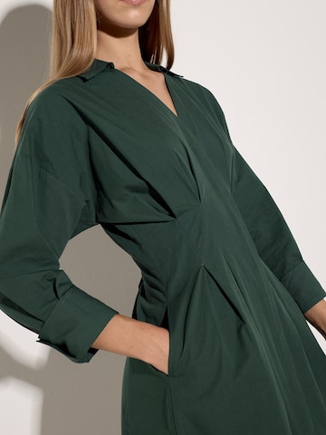 Robe ' ' Apricot en vert