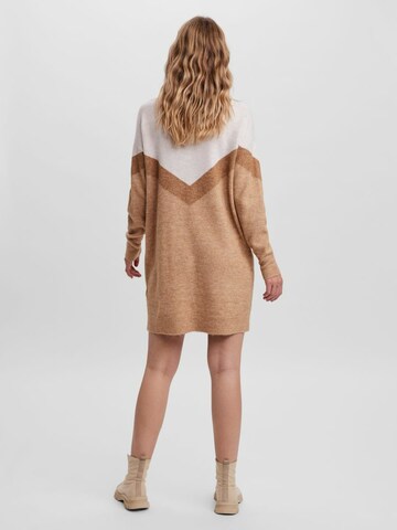 Robes en maille 'Gingo' VERO MODA en beige