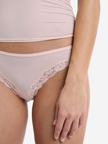 String di ETAM in rosa