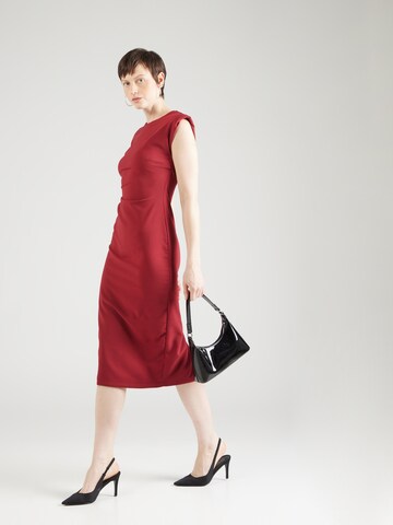 Trendyol Pouzdrové šaty – červená