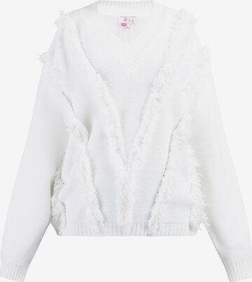 IZIA Sweater in White: front