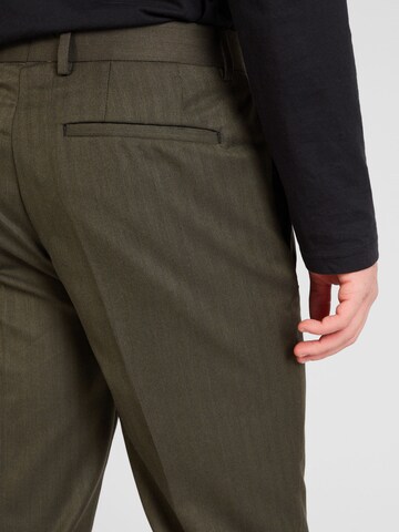 TOPMAN Regular Pleated Pants in Green