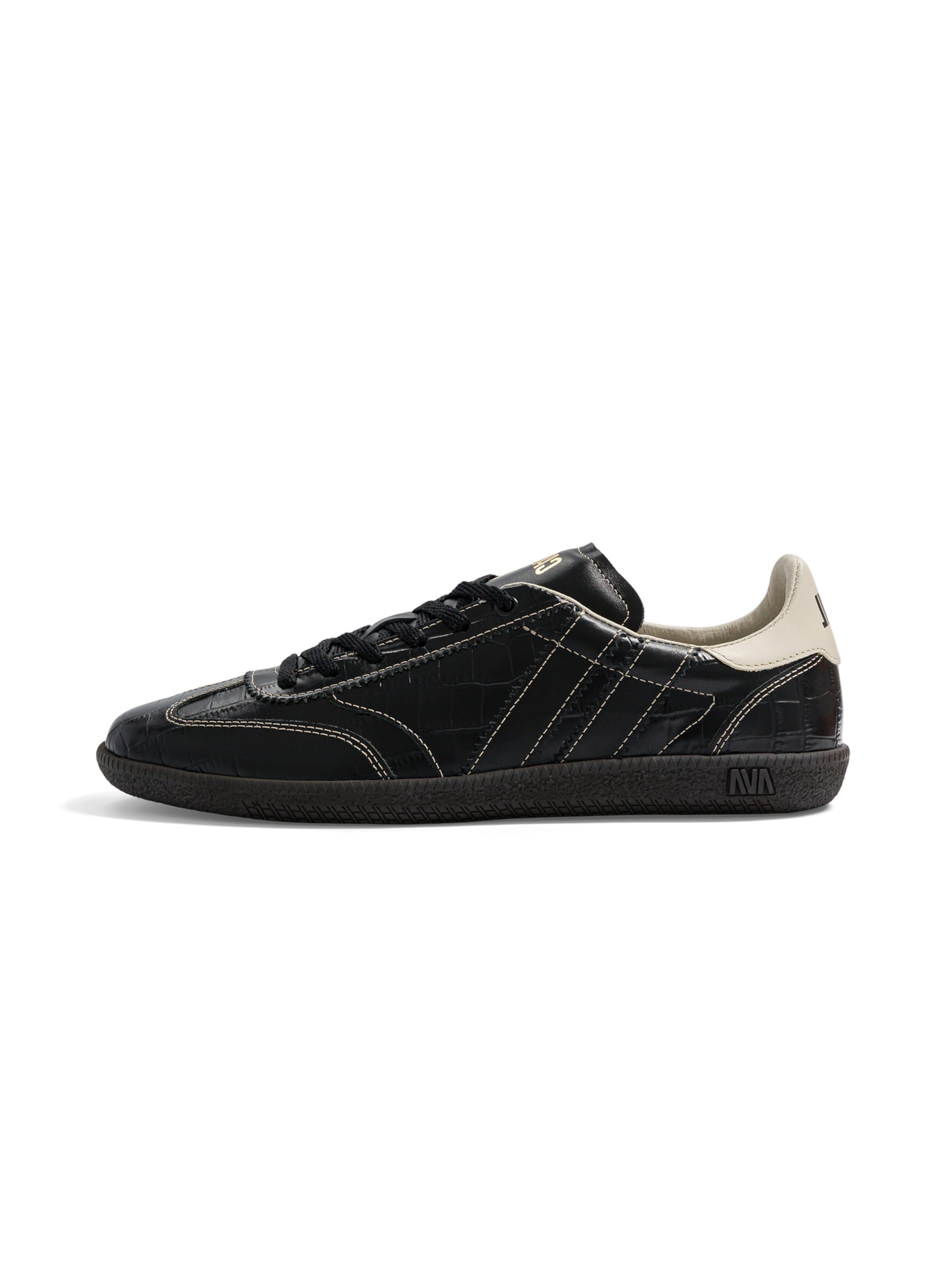 Caval - Sapato com atacadores ' PULSE ' em preto