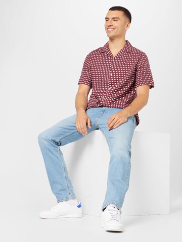 GAP Regular fit Button Up Shirt in Red
