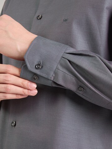 Slim fit Cămașă de la Michael Kors pe gri