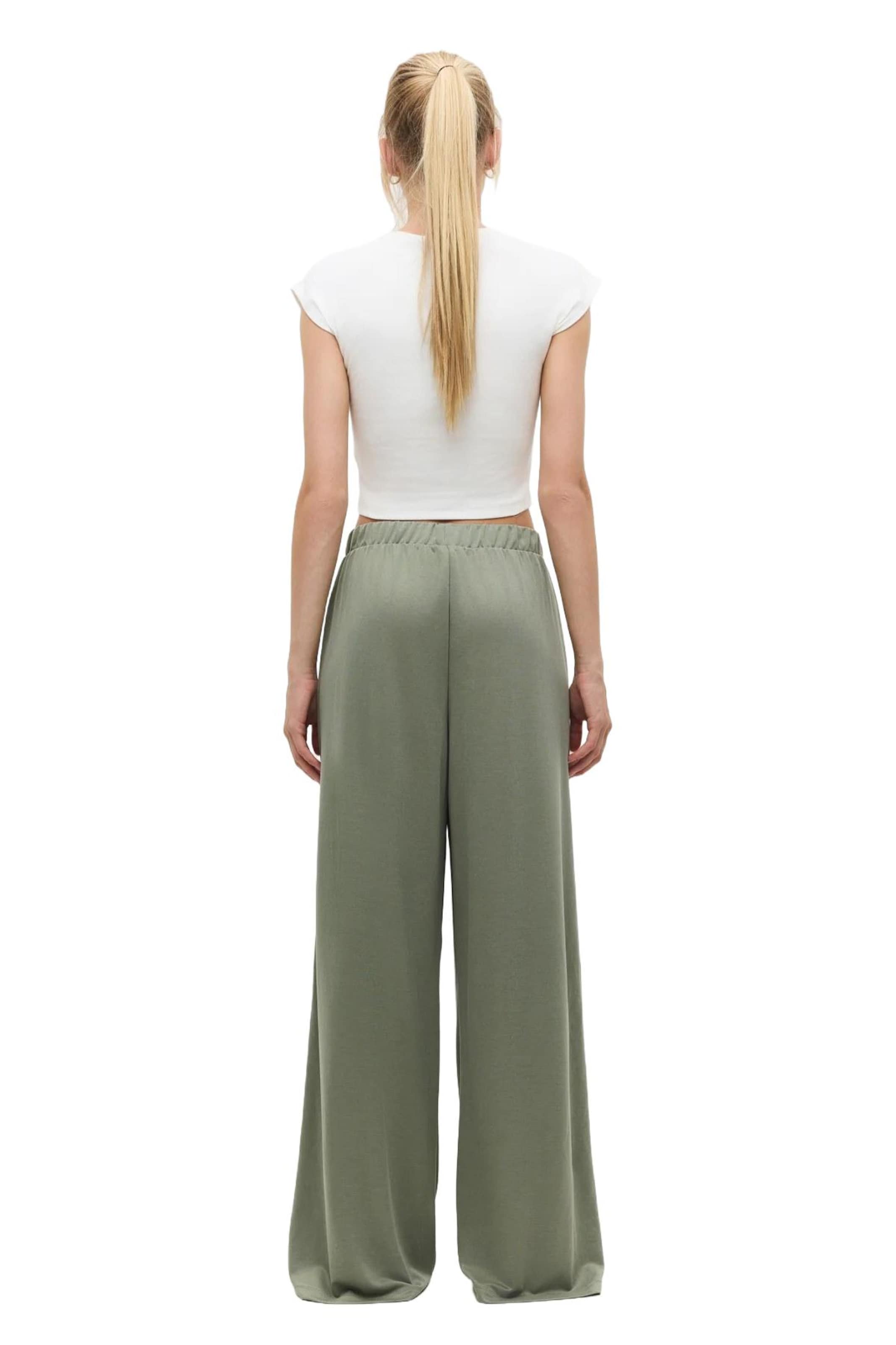 No Matter What Loose fit Pants in Green