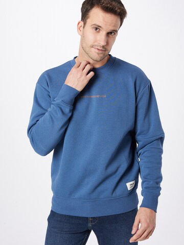 !Solid Sweater 'Darton' in Blue: front
