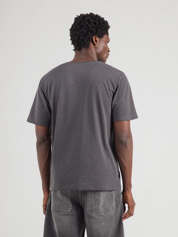 Tricou de la JACK & JONES pe gri