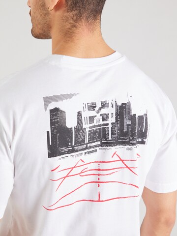 T-Shirt fonctionnel 'Codes Photoreal' ADIDAS SPORTSWEAR en blanc