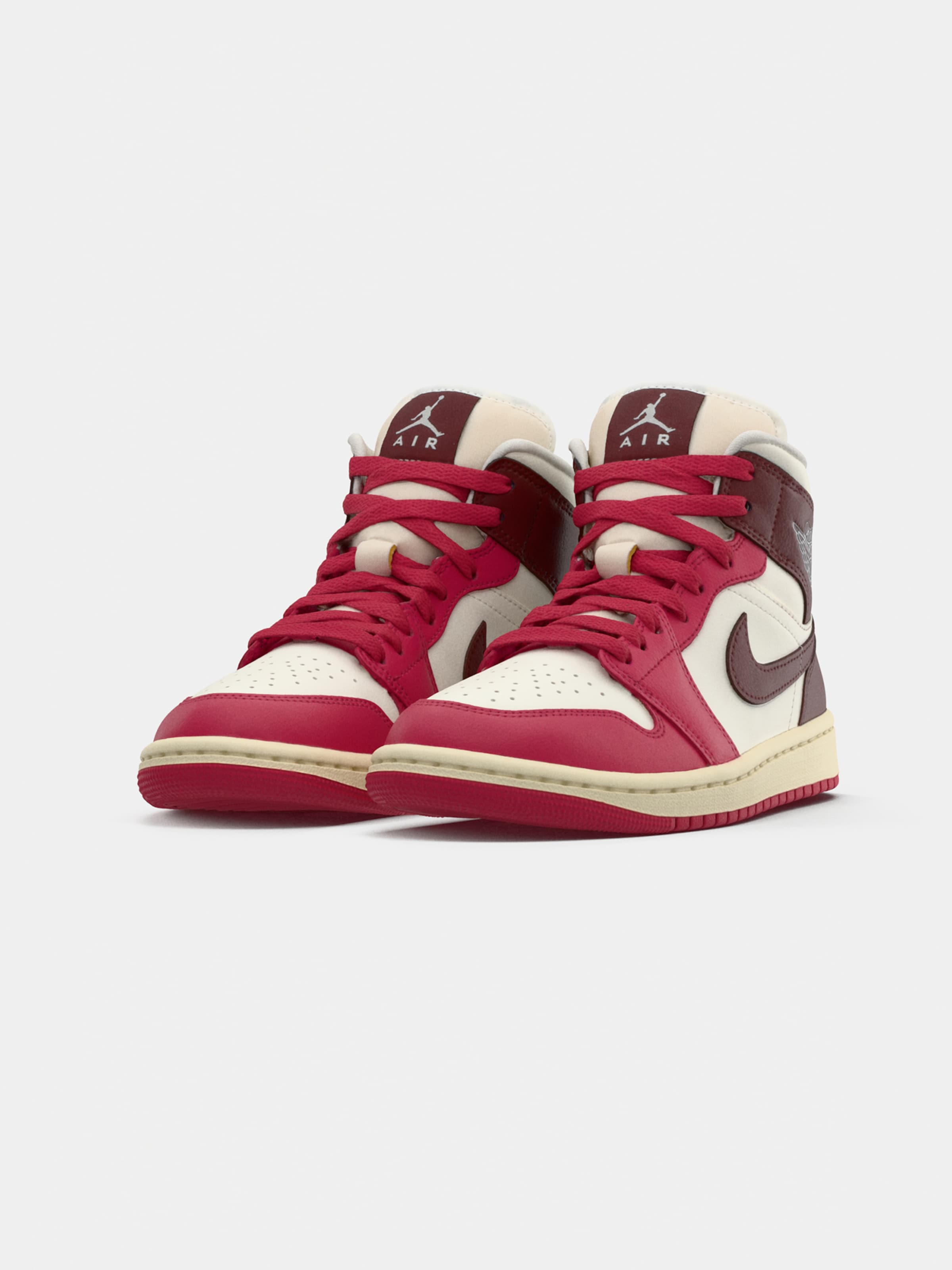 air jordan 1 mid naiset