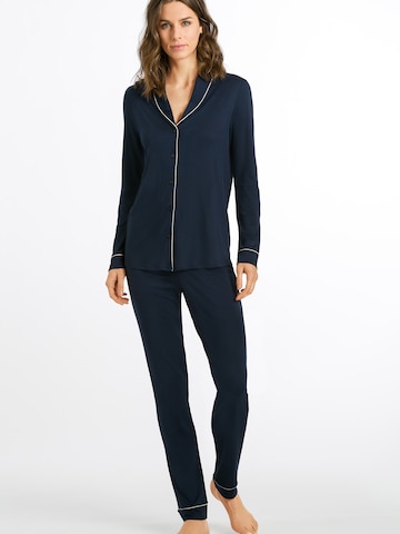 Hanro Pyjama ' Natural Comfort ' in Blauw: voorkant