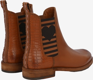 Crickit Chelsea boots in Bruin