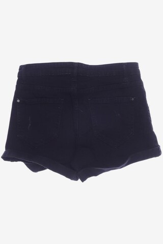 Reserved Shorts in S in Black