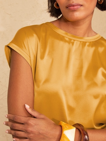 love & roses Shirt in Yellow