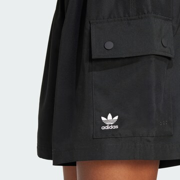 ADIDAS ORIGINALS Loosefit Hose 'Essentials' in Schwarz