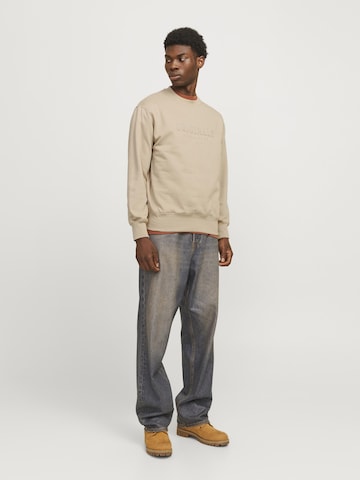 JACK & JONES Sweatshirt in Beige