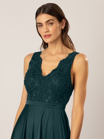APART Abendkleid in Grün