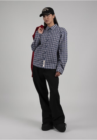 Regular fit Camicia di Prohibited in blu: frontale