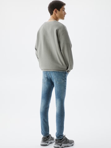 Pull&Bear Slimfit Jeans i blå