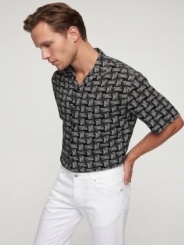 Fit confort Chemise D’S Damat en noir : devant