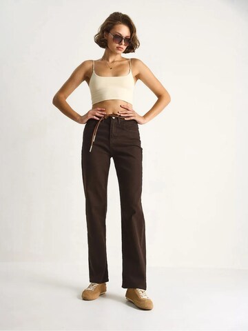 Bianco Lucci Regular Broek in Bruin