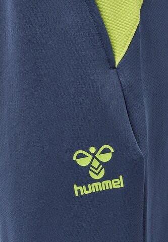 Hummel Slimfit Sporthose in Blau