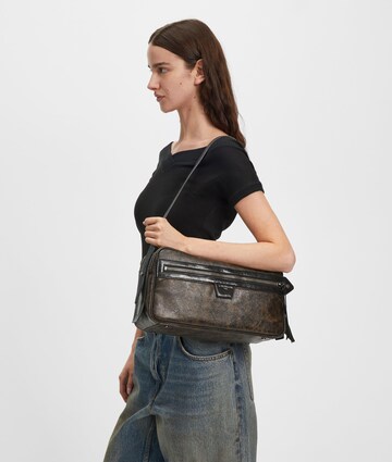 Liebeskind Berlin Shoulder Bag in Brown