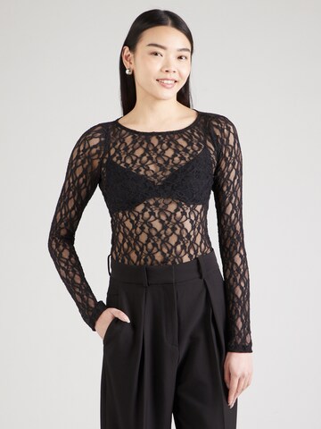 STUDIO SELECT - Camiseta 'Frauke' en negro: frente