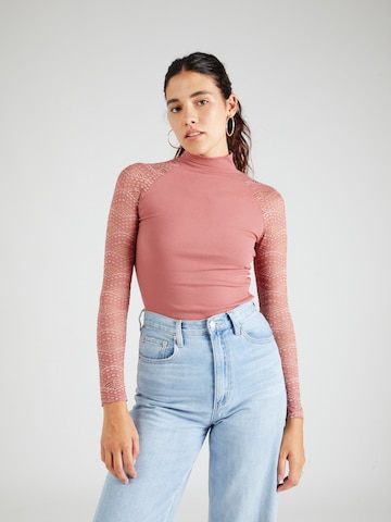 ABOUT YOU Shirts 'Nia' i pink: forside