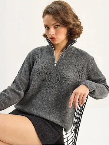 Bianco Lucci Pulóver 'Pullover' - szürke: elől
