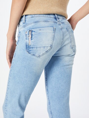 Mavi Slimfit Jeans 'Lexy' in Blau