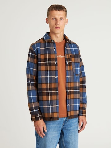 CHASIN' Regular Fit Hemd in Braun: Vorderseite