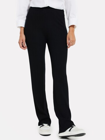 Threadbare Regular Broek 'Ford' in Zwart: voorkant