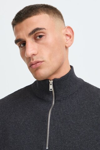 !Solid Sweater 'SDVian' in Grey